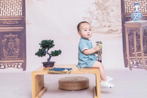 惠东6个月宝宝吃几勺米粉